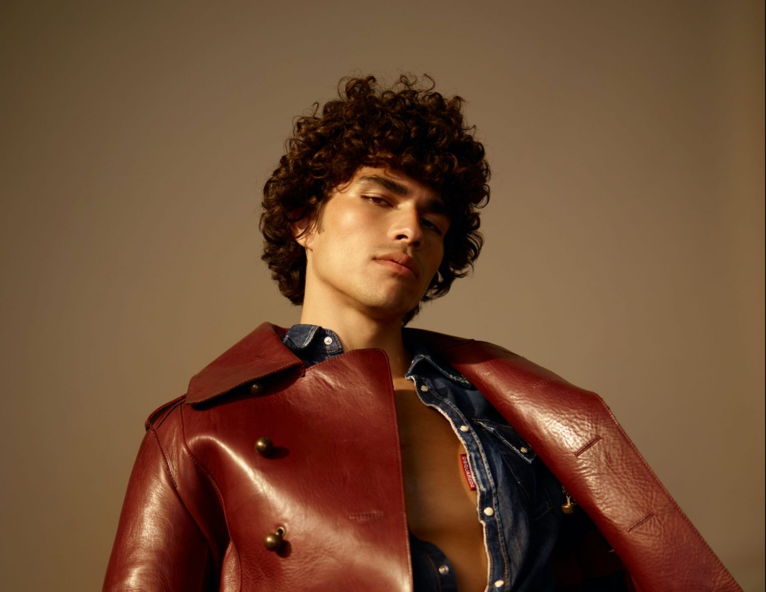 Alex Aiono Continues To Soar With New Song 'Played Out' ft Jake Miller